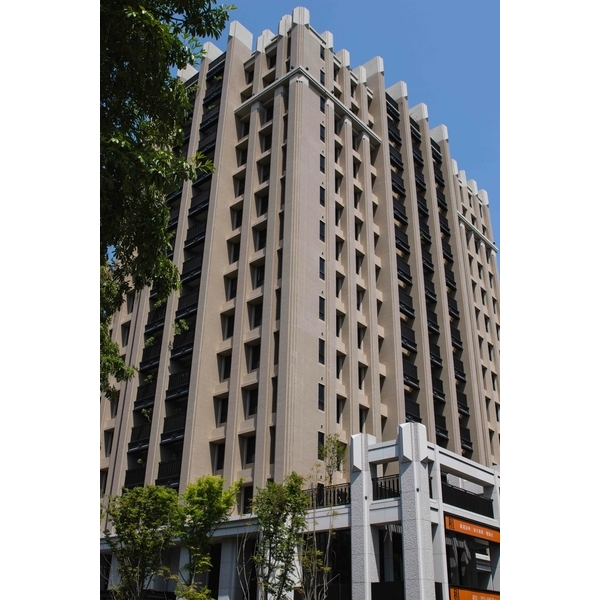 建築帷幕牆玻璃 建築帷幕牆玻璃,吉久旺企業股份有限公司