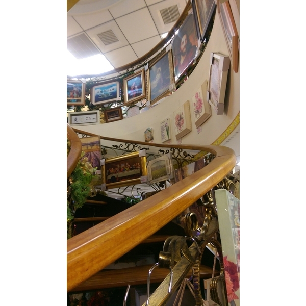 特殊藝術彎梯扶手