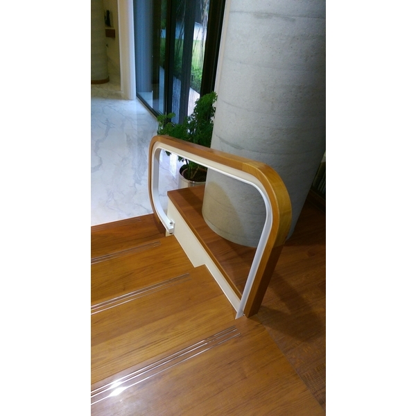 特殊彎梯扶手 特殊彎梯扶手,樺樹實業社