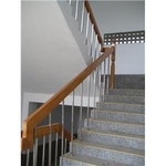 學校樓梯扶手 - 樺樹實業社