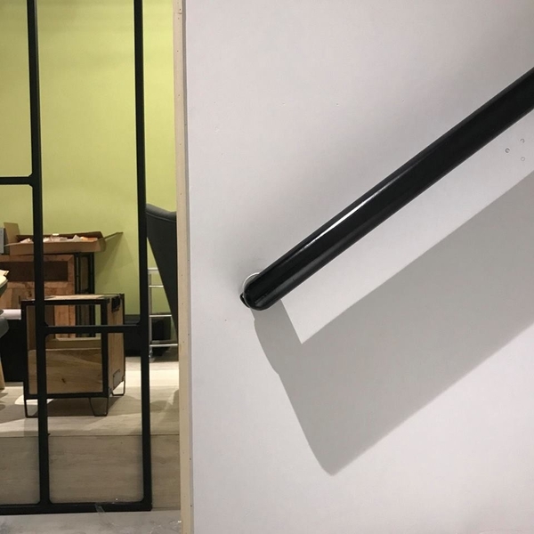 樓梯扶手-樺樹實業社