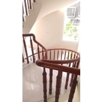 旋轉樓梯 - 樺樹實業社