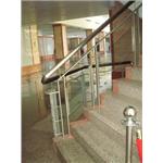 建對游泳館樓梯扶手 - 瑞鼎峰實業有限公司