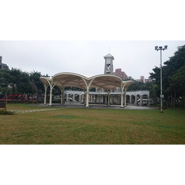 桃園市朝陽公園天幕工程 桃園市朝陽公園天幕工程,台灣乙島空間桁架膜技股份有限公司