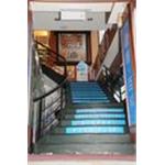 現代鋼鋁門窗-扶手樓梯 - 現代鋼鋁門窗有限公司