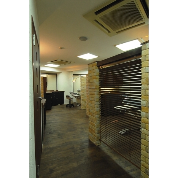 日本-牙齒矯正診室