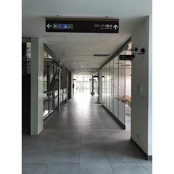 國立台灣大學教學二館_玻璃活動隔間 國立台灣大學教學二館_玻璃活動隔間-勇昱股份有限公司
