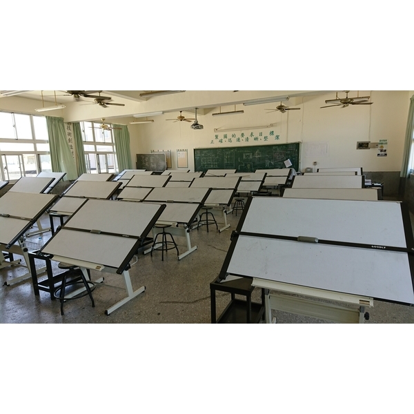 製圖教室U1_170830_0014 製圖教室U1_170830_0014,固迪欣儀器有限公司