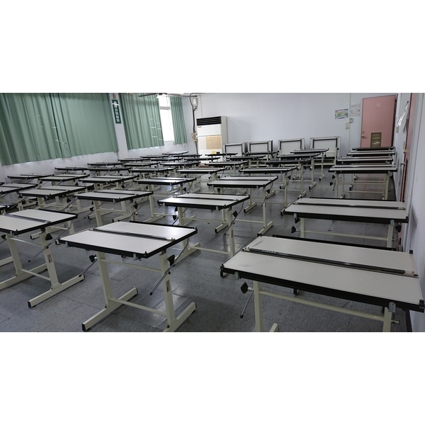 製圖教室_X2_1078_180810_0010 製圖教室_X2_1078_180810_0010,固迪欣儀器有限公司