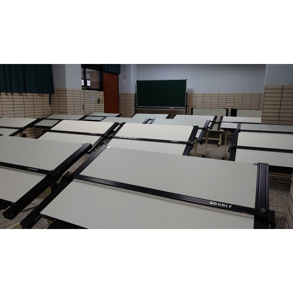 製圖教室T_1090918_4-固迪欣儀器有限公司