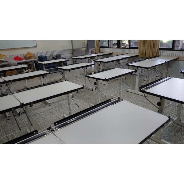 製圖教室V_1100527_1-固迪欣儀器有限公司