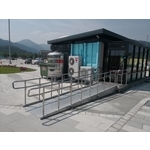 殘障坡道欄杆 - 尚格金屬有限公司