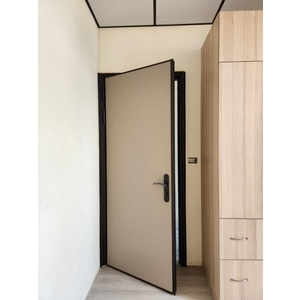 房間門 – 環保裝飾面板