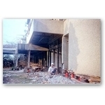 印尼亞加達移屋工程 - 名船樓房遷移工程行