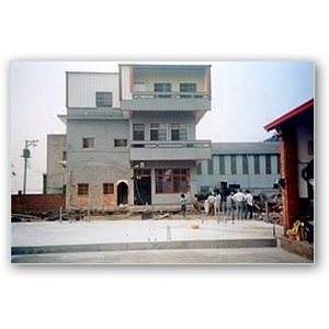 苗栗縣公館鄉尖山村房屋轉向遷移