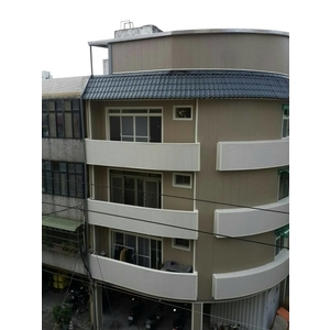 天祥街舊屋穿衣