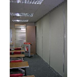 康是美總部職訓教室 (全板高290cm 貼防焰壁紙/無接合處)