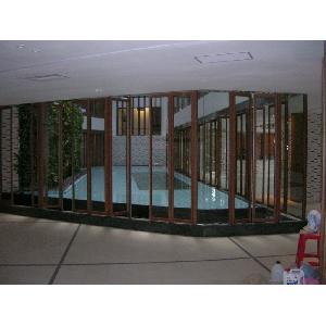 淡水亞太飯店 生態區環繞玻璃摺疊門                   (國產首創 適用空中游泳池)