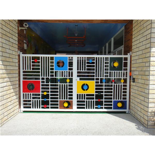 景觀大門 景觀大門,茂鉅金屬建材有限公司