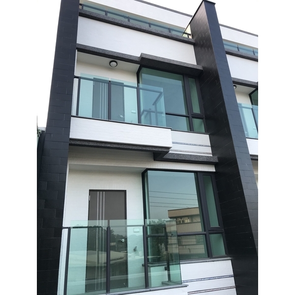 鋁門窗,長虹鋁業行