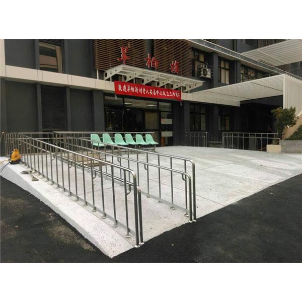 殘障扶手及造型雨遮-元強營造,川鈜金屬有限公司