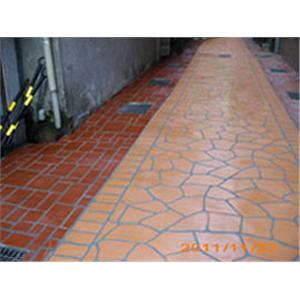 紙模板地磚(方板石+紅磚色，亂石型+西敏砂色)