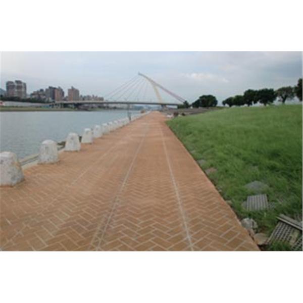 紙模板地磚(人字型) 紙模板地磚(人字型),齊祥工程股份有限公司