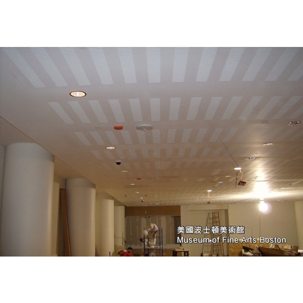 吸音沖孔石膏板-美國波士頓美術館
