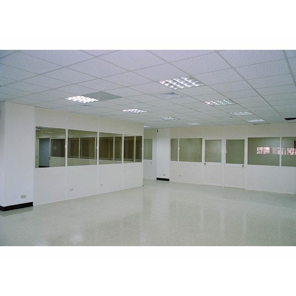 美耐板面中玻隔間,優力特裝潢工程有限公司