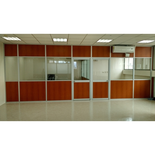 中玻美耐板面組合隔間05,優力特裝潢工程有限公司