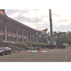 混凝土裂縫灌注