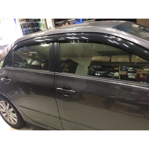 汽車隔熱紙-Altis 舊換新 前襠FSK328+車身桑瑪克KC10