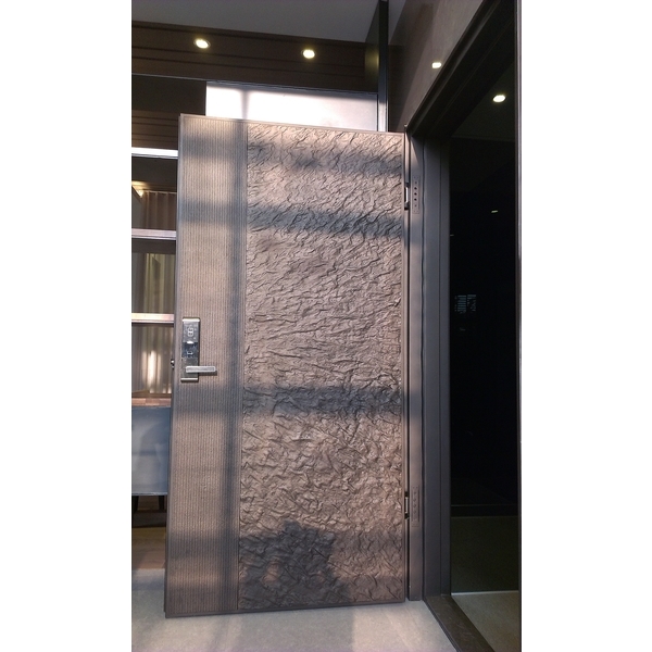 氣勢非凡鑄鋁門