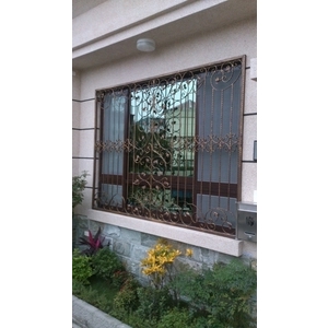不鏽鋼門窗 - 喬騰金屬建材有限公司