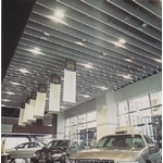 鋁擠型格柵障板商場工程 - 東齊金屬工業股份有限公司