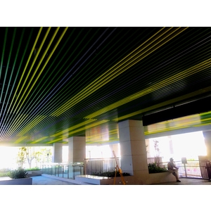 彩色金屬障板天花,及裕興業股份有限公司