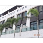 玻璃欄杆 - 來金行