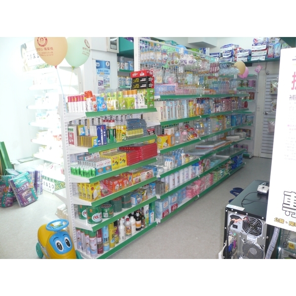 藥妝陳列展示架-大正玻璃行