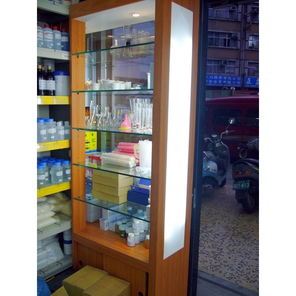 藥妝陳列展示架