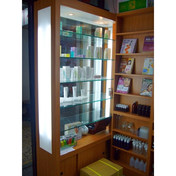 藥妝陳列展示架