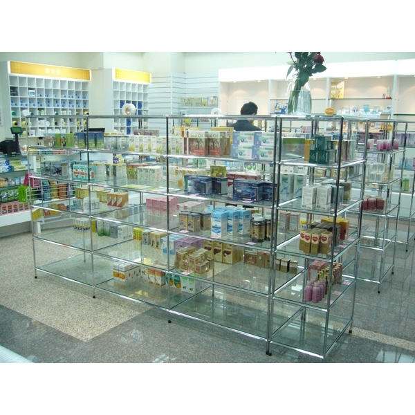 藥妝展示櫃