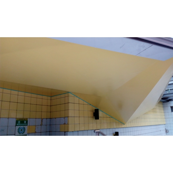 大坪林捷運站造型天花板