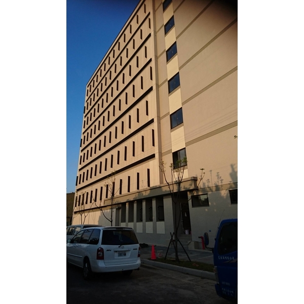 沙鹿檔案儲存大樓-水泥中空板