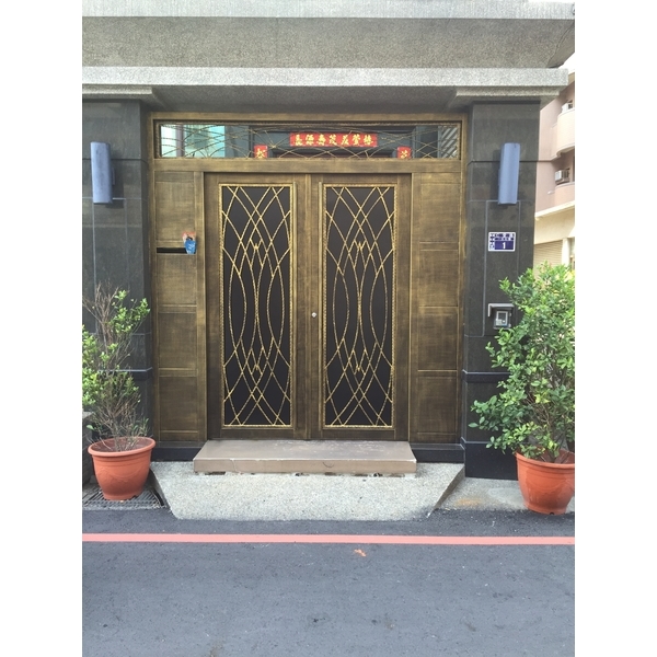 玄關門 玄關門-金永固金屬建材有限公司