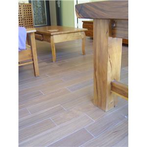 沉水胡桃實木地板(自然塗裝)