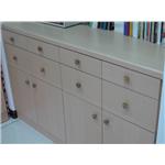 跳脫復古味道的色系-金色 - 如光企業有限公司