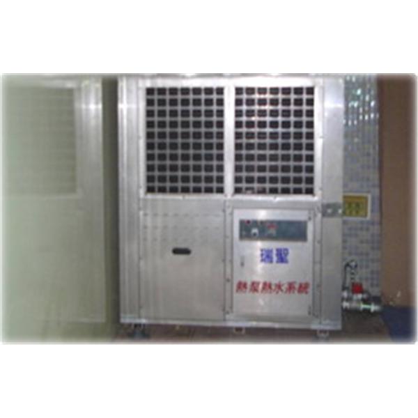 熱泵熱水器安裝實例-小巨蛋體育館