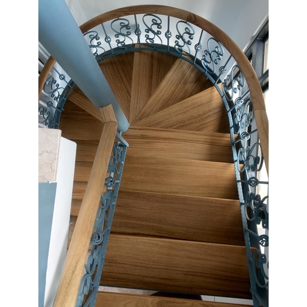 旋轉梯-協和樓梯扶手公司