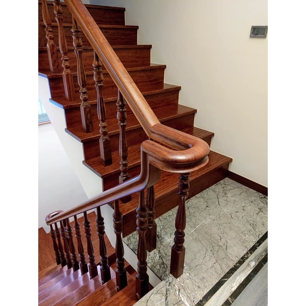 梨木踏板＆扶手-協和樓梯扶手公司