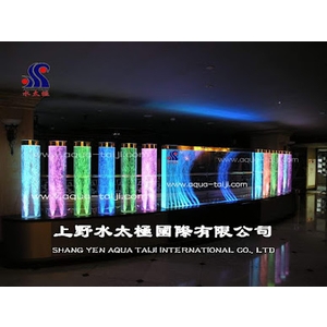 水舞柱
